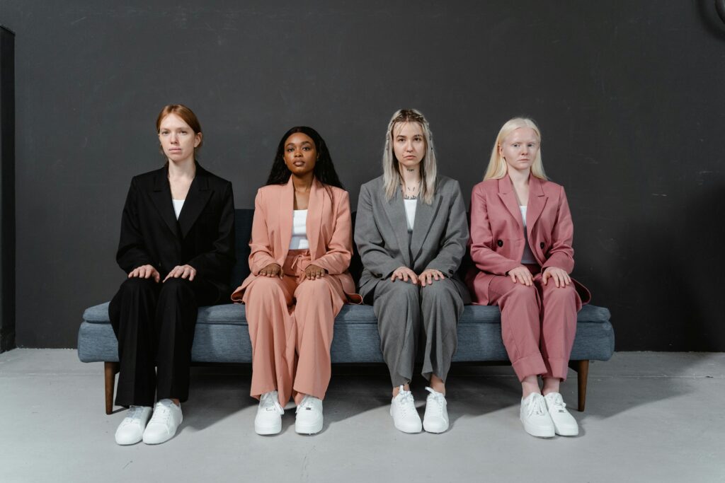 Como Usar Peças Básicas para Criar Looks Sofisticados