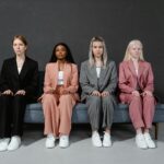 Como Usar Peças Básicas para Criar Looks Sofisticados